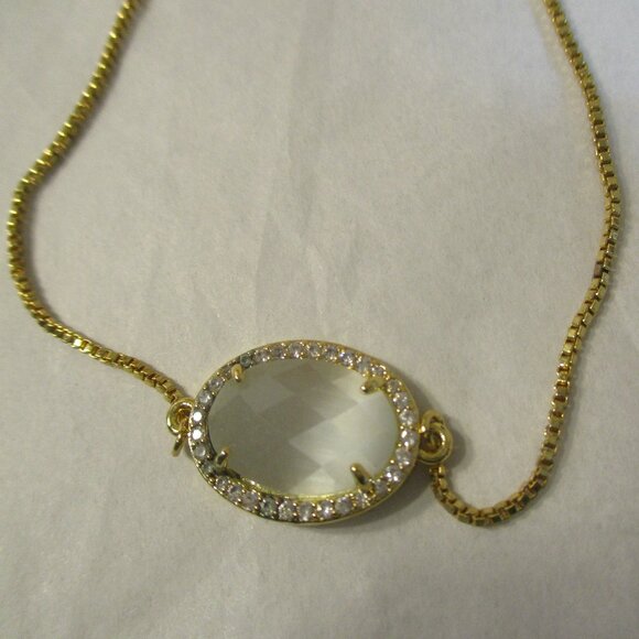 New NWOT Rachel Zoe Adjustable White Oval Faceted Faux Gemstone - Picture 2 of 4